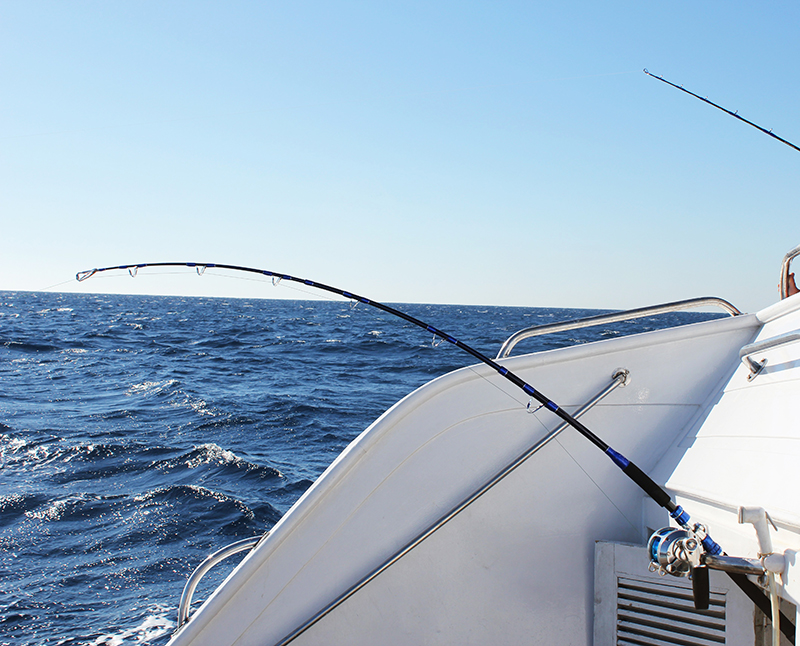 Набор подарочный для рыбака-путешественника Traveling Fishermen Suitcase — изображение 9